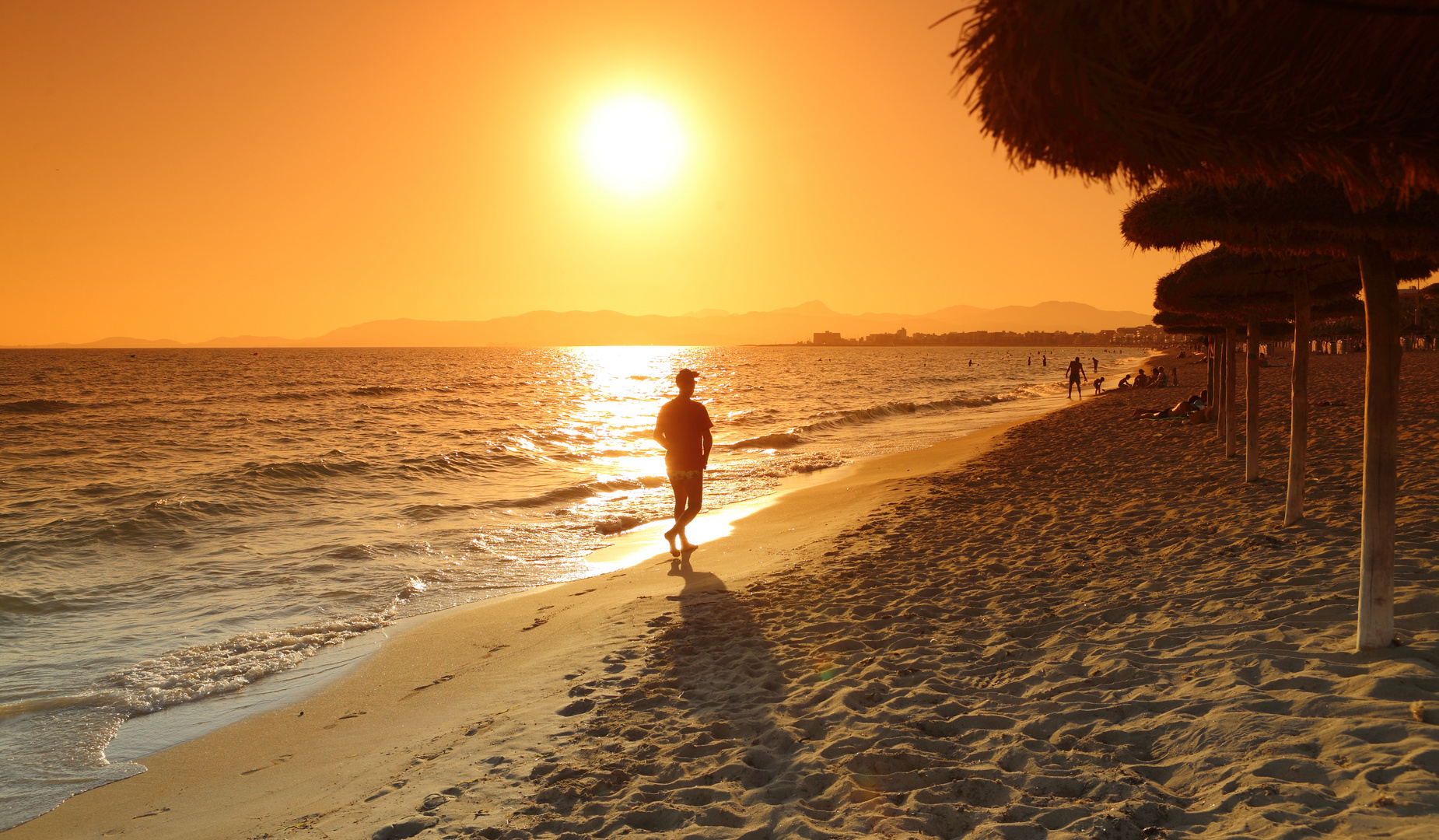 Sonnenuntergang am Strand