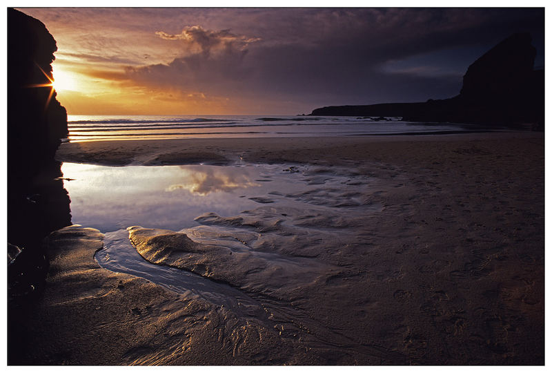 Sonnenuntergang am Strand der Bedruthan Steps