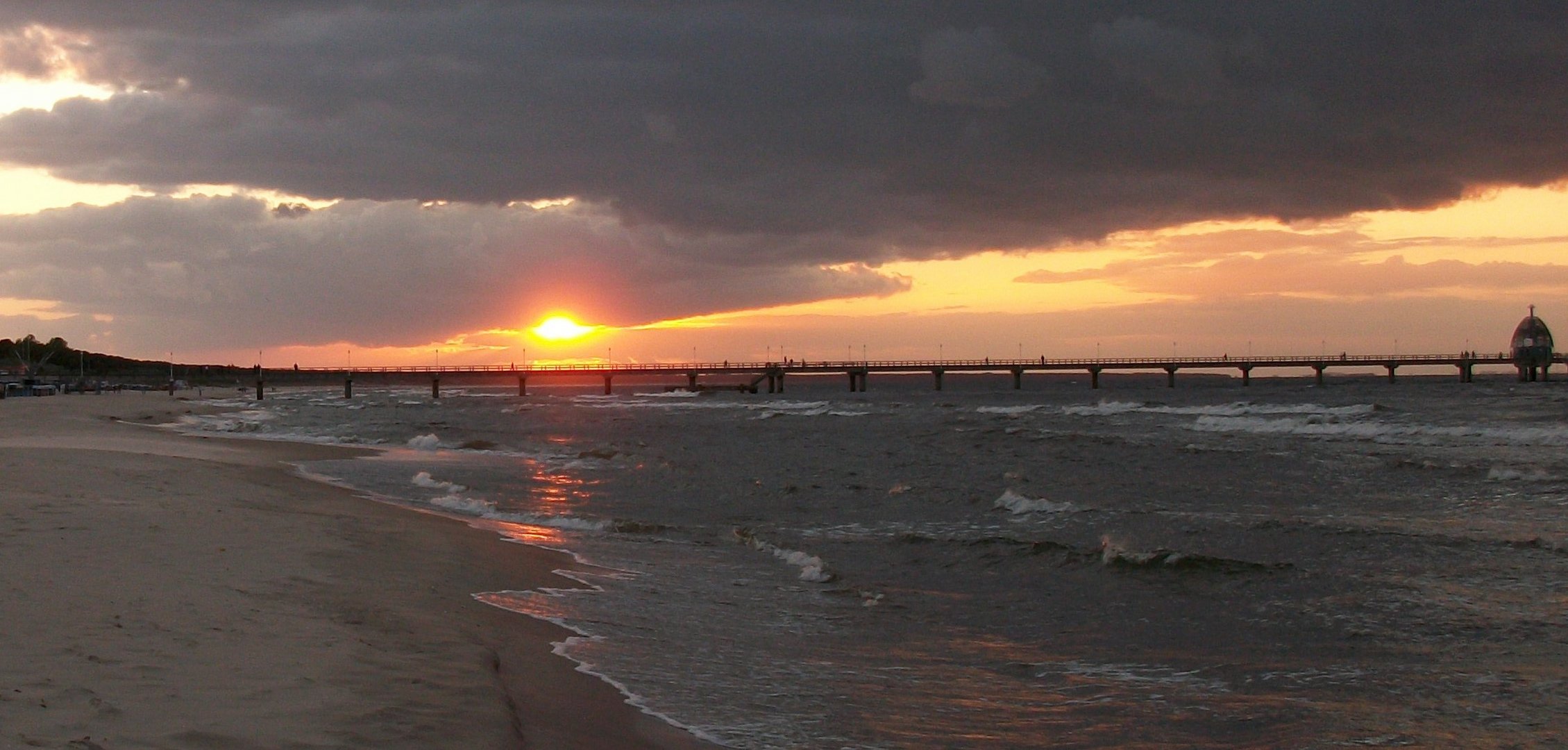 Sonnenuntergang am Strand