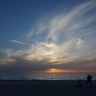 Sonnenuntergang am Strand in der Toscana