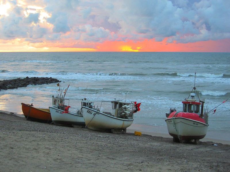 Sonnenuntergang am Strand von Dänemark