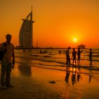 Sonnenuntergang am Strand von Dubai