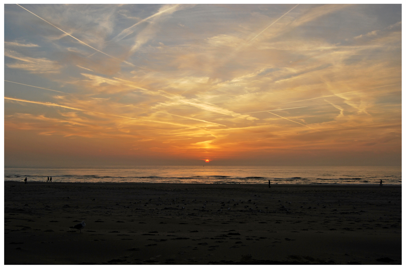 Sonnenuntergang am Strand von Egmond aan Zee