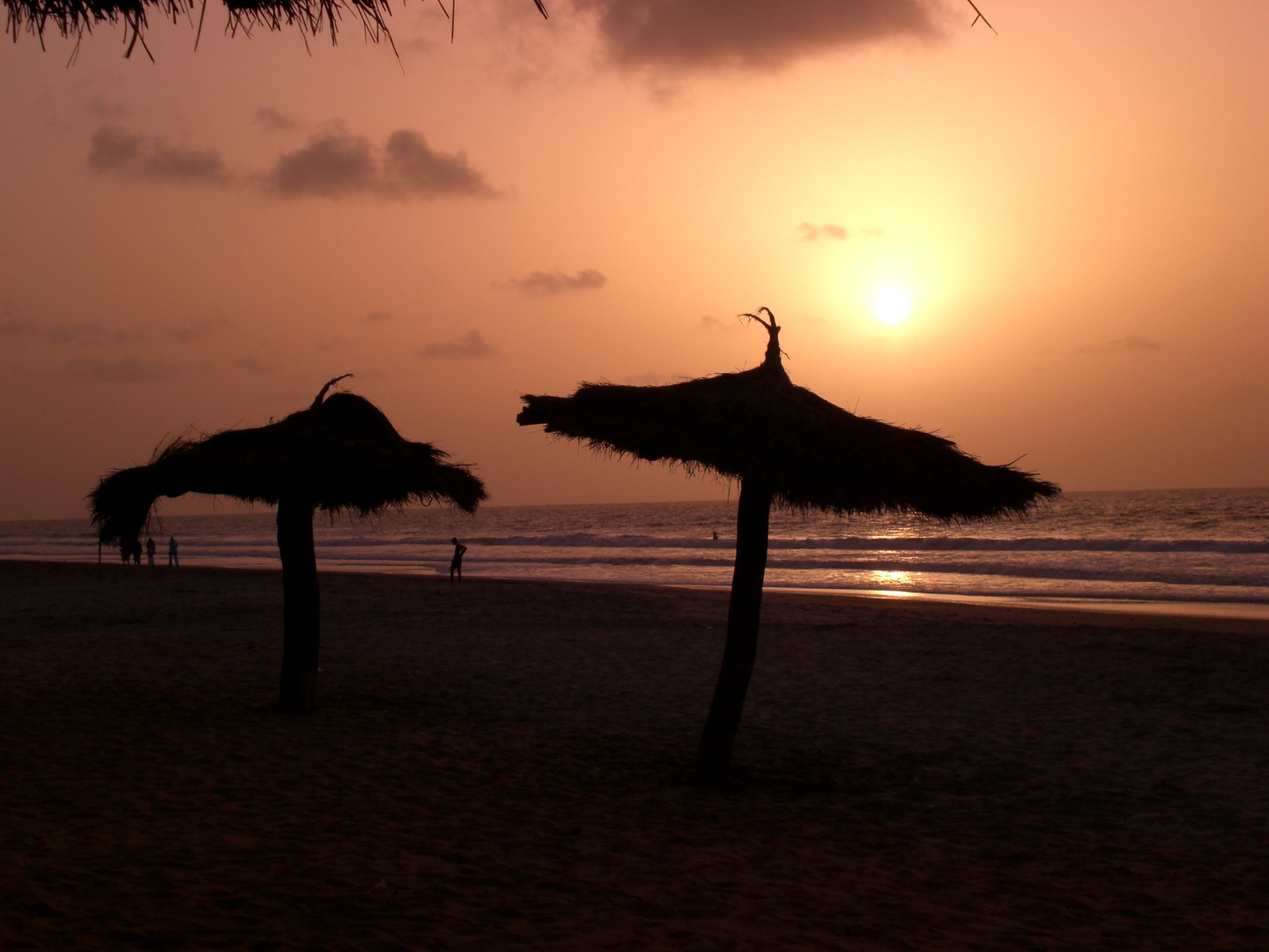Sonnenuntergang am Strand von Kotu
