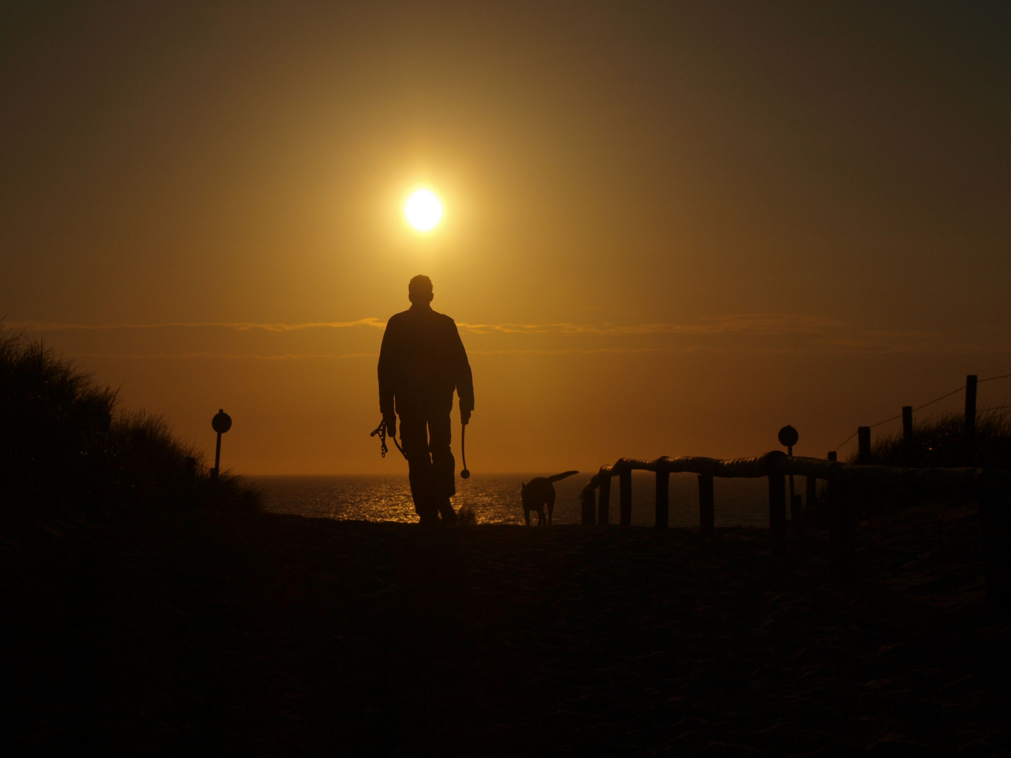 Sonnenuntergang am Strand von Noordwijk