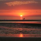 sonnenuntergang am strand von renesse