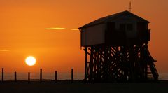 Sonnenuntergang am Strand von St. Peter Ording