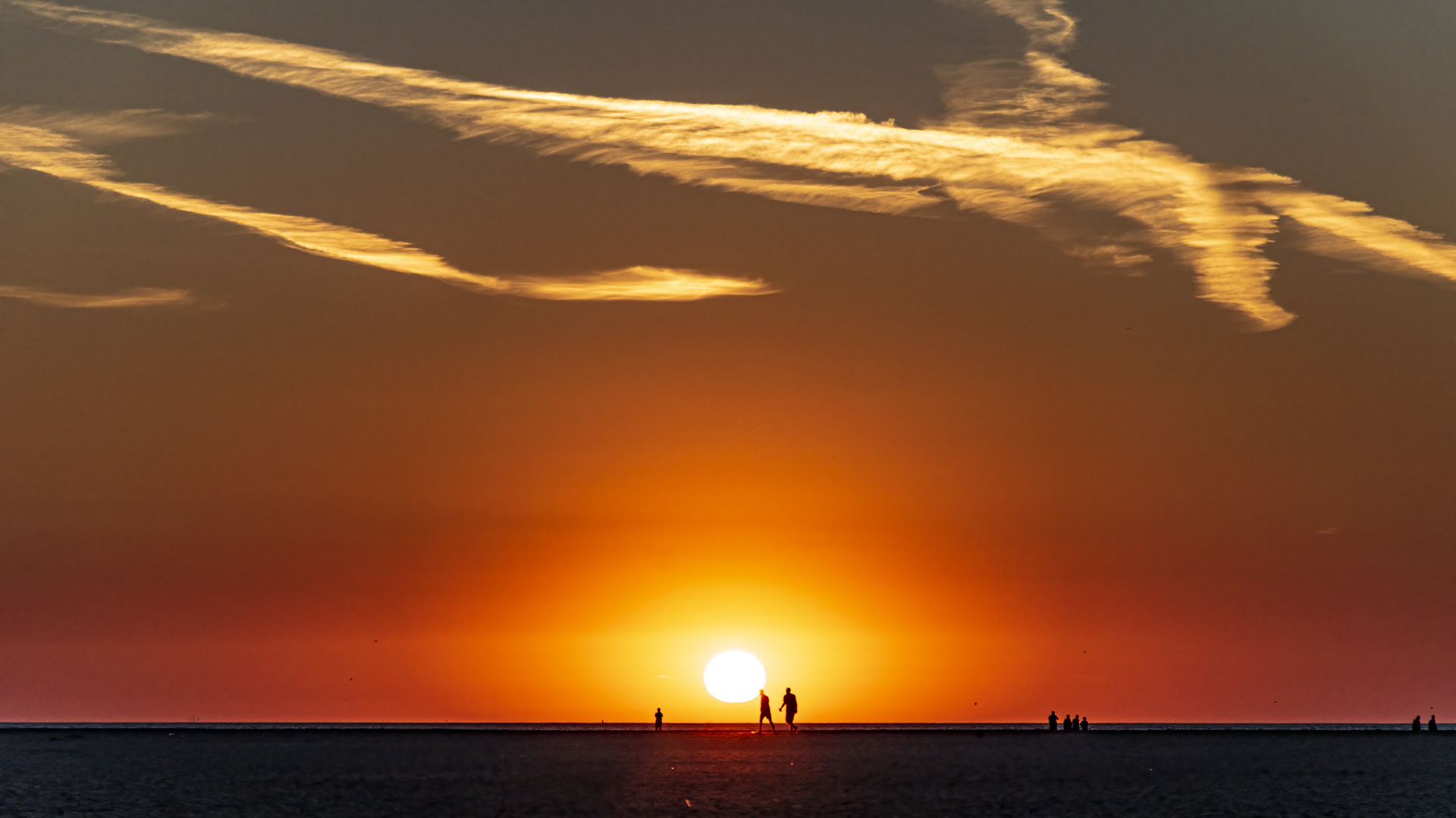 Sonnenuntergang am Strand von Texel