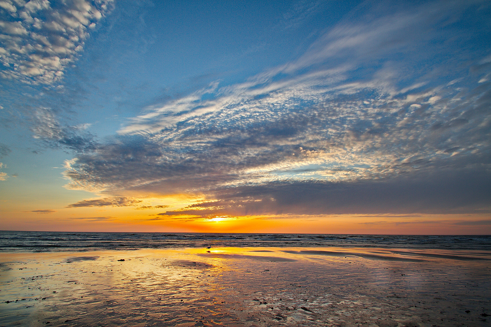 Sonnenuntergang am Strand von Texel