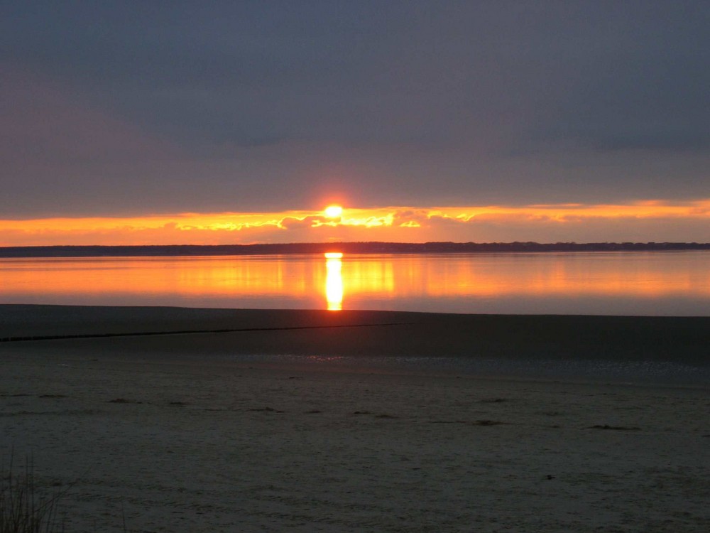 Sonnenuntergang am Strand von Utersum 2 (JJ)