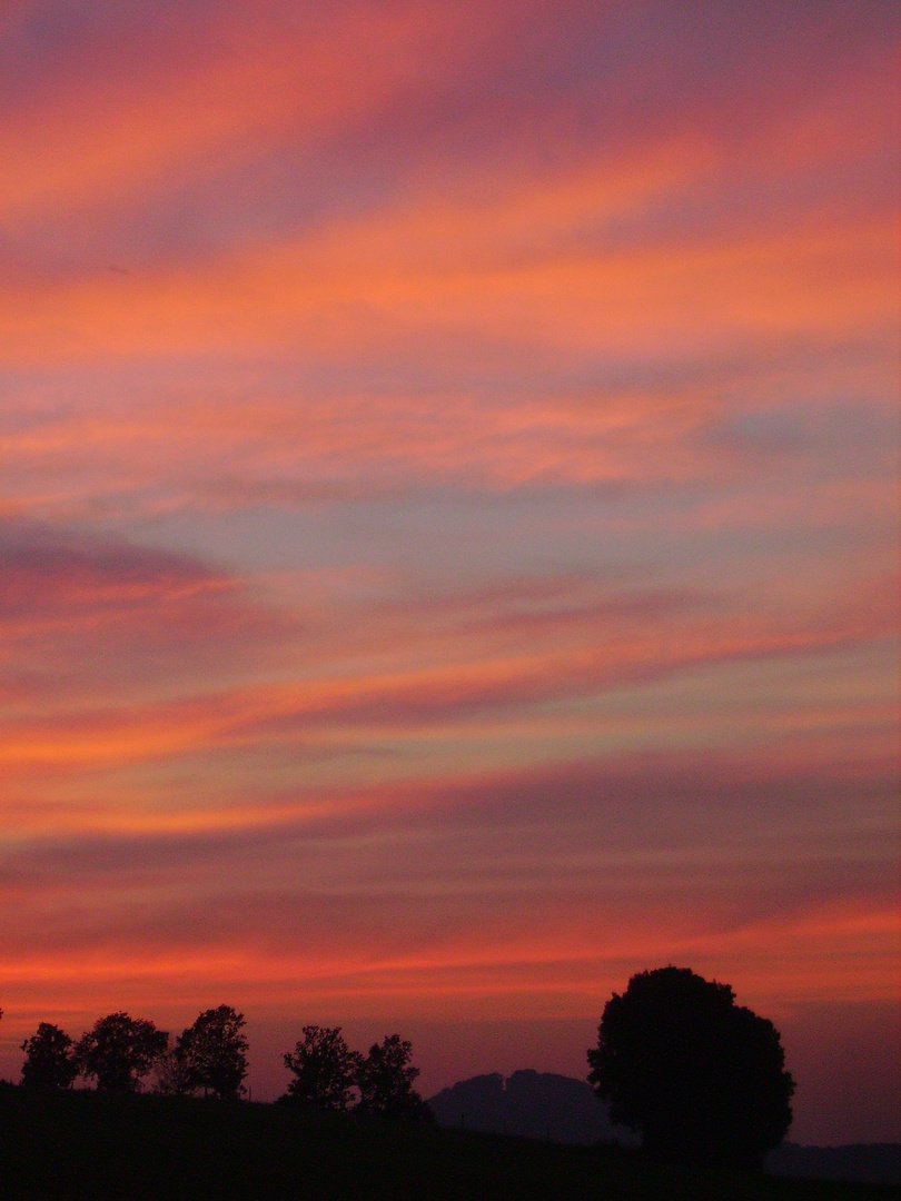 Sonnenuntergang am Straufhain bei Rudelsdorf (Bad Rodach)