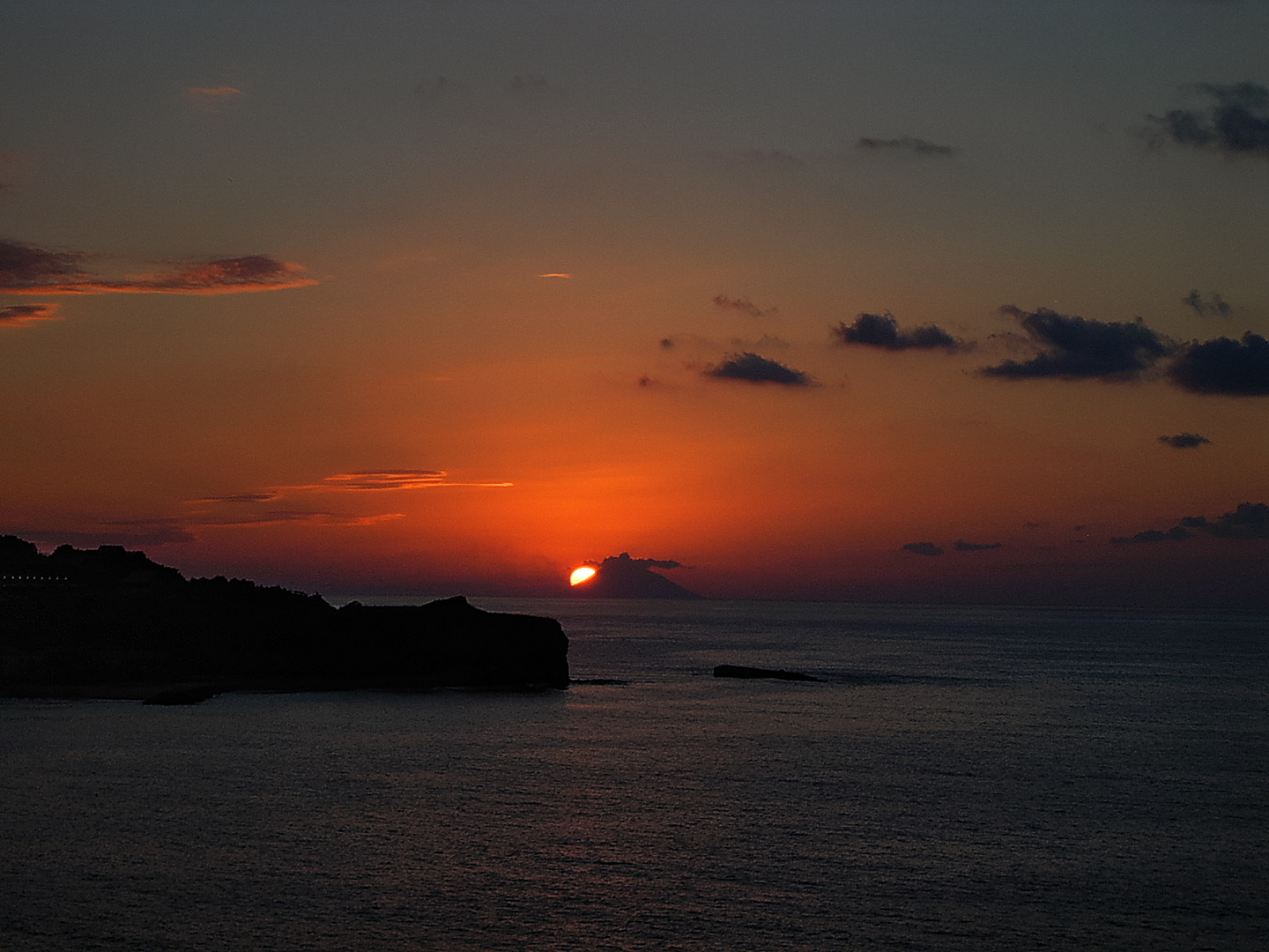 Sonnenuntergang am Stromboli