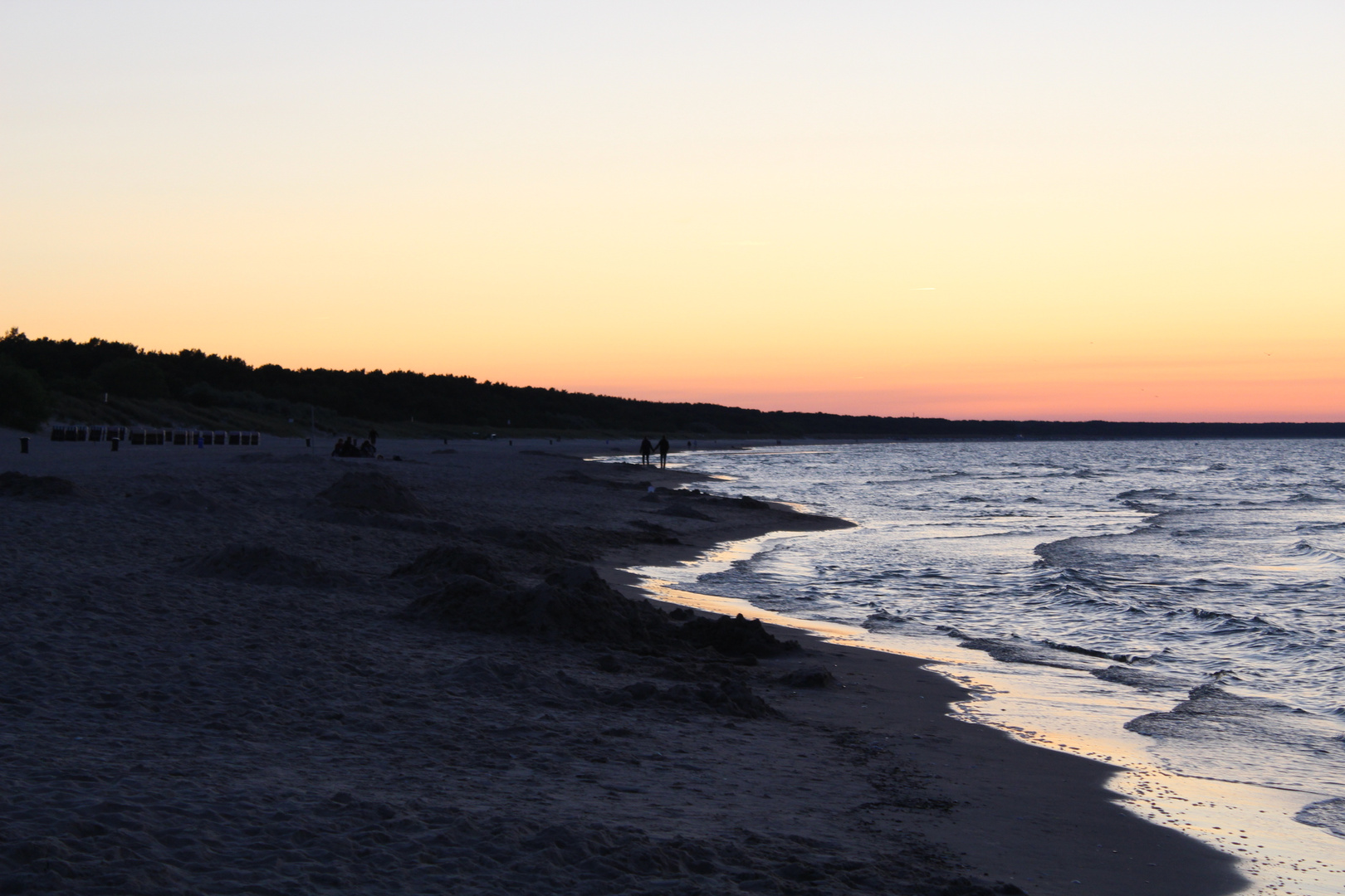 Sonnenuntergang am Trassenheider Strand 