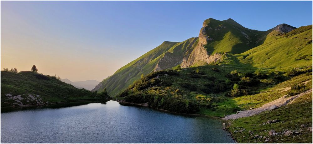 Sonnenuntergang am Traualpsee (I)