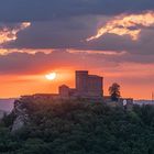 Sonnenuntergang am Trifels