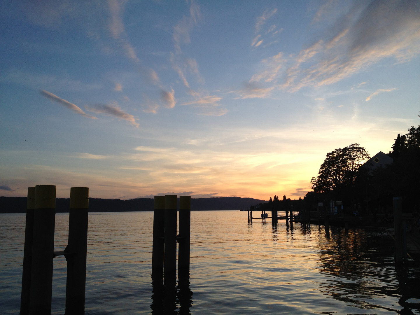 Sonnenuntergang am Wasser