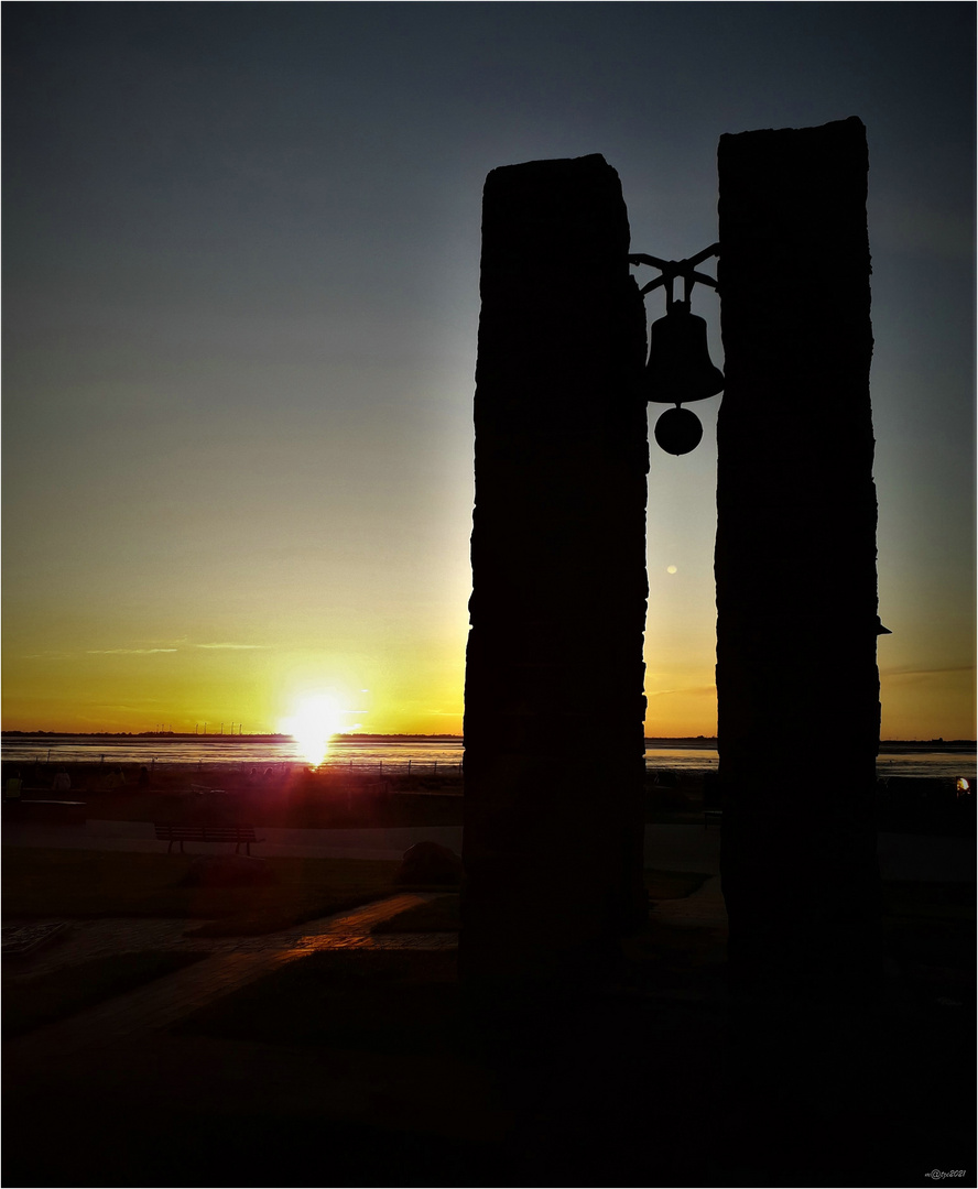 ~ Sonnenuntergang am Wattenmeer ~