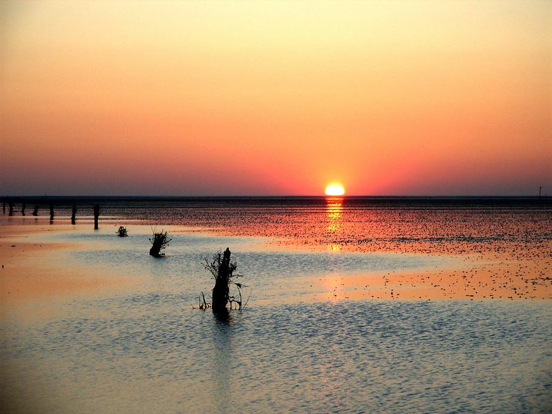 sonnenuntergang am wattenmeer