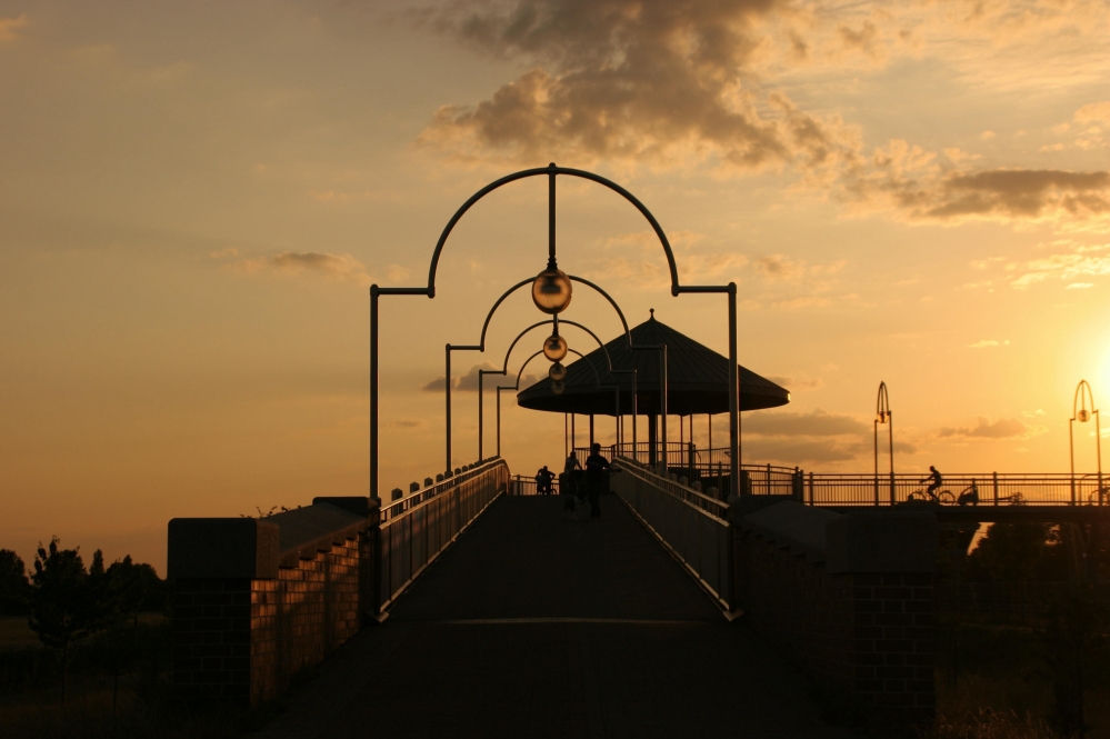 Sonnenuntergang am Weserwehr