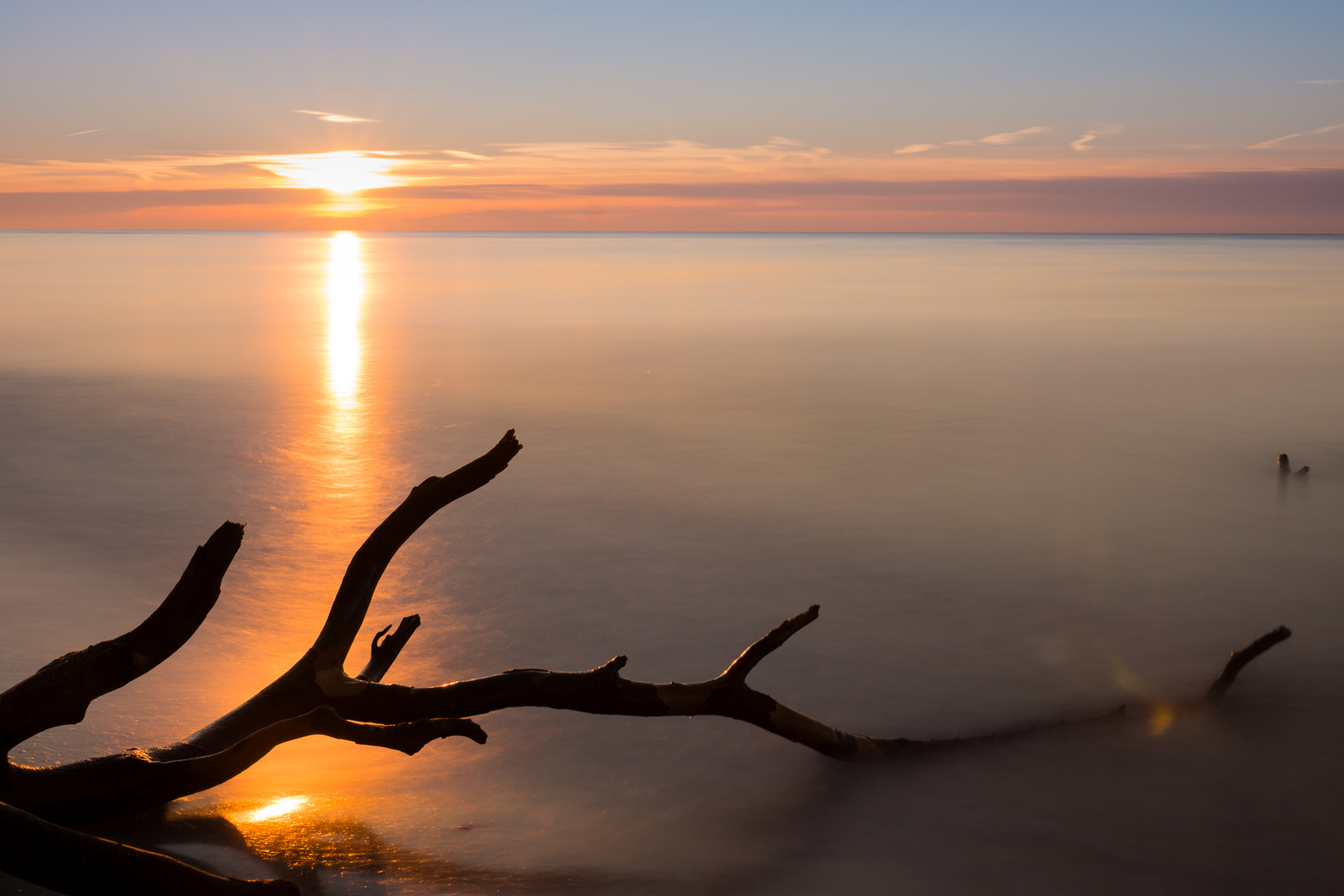 Sonnenuntergang am Weststrand Darß im Herbst