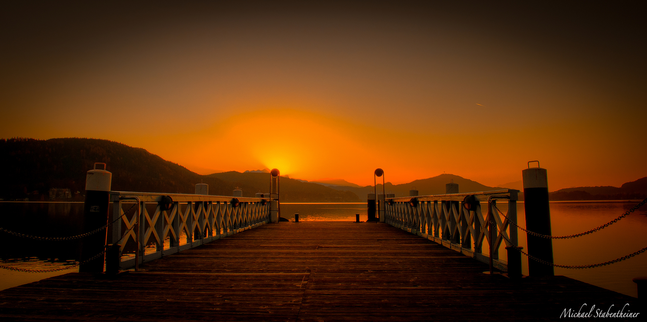 Sonnenuntergang am Wörthersee