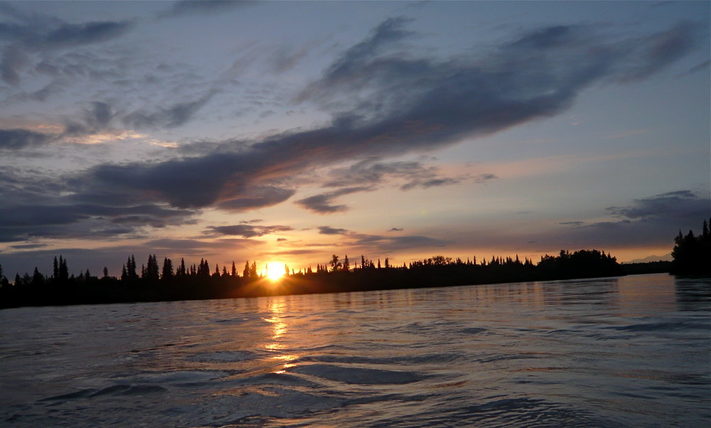 Sonnenuntergang am Yentna (AK)