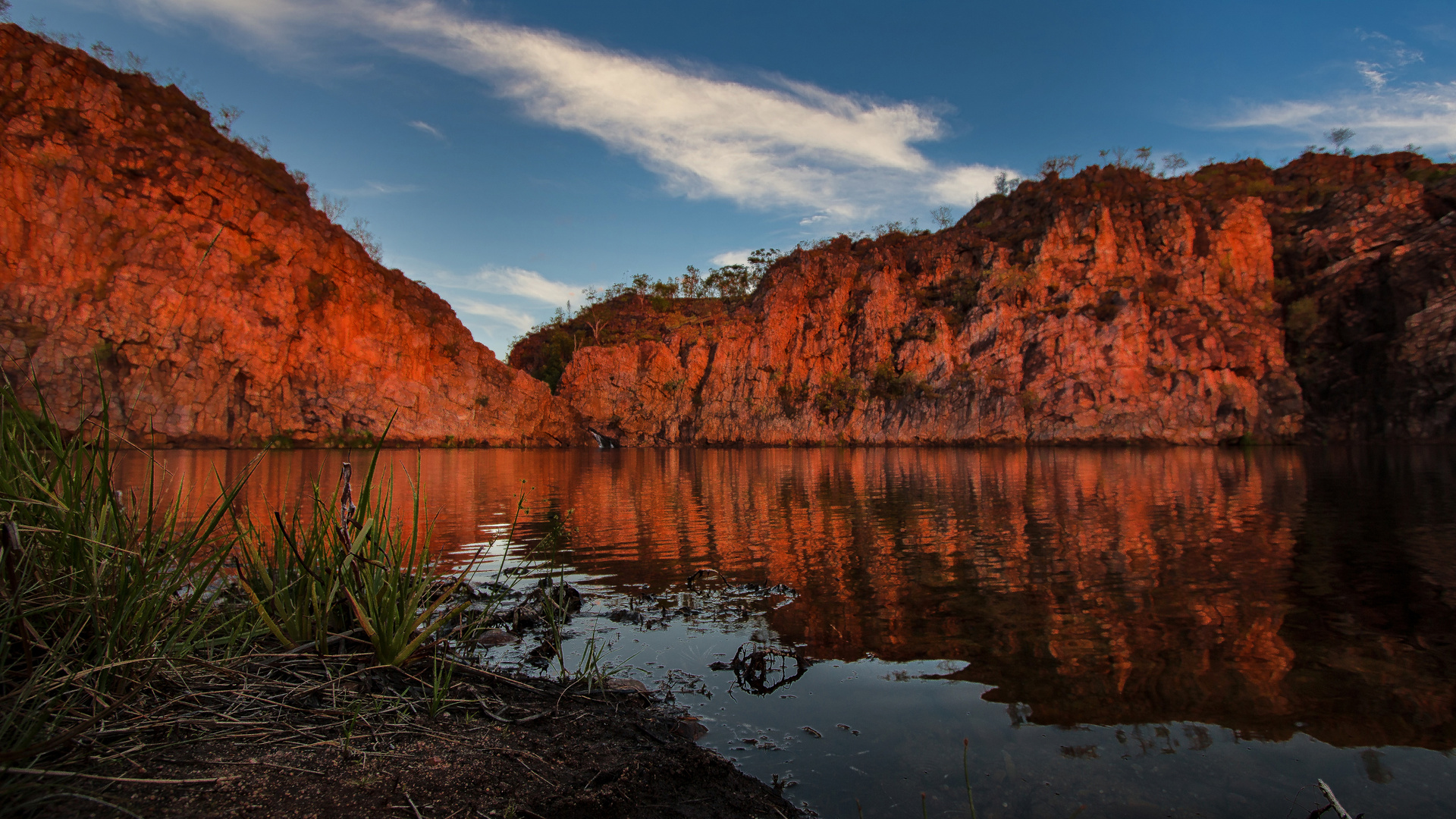 Sonnenuntergang an den Edith Falls 