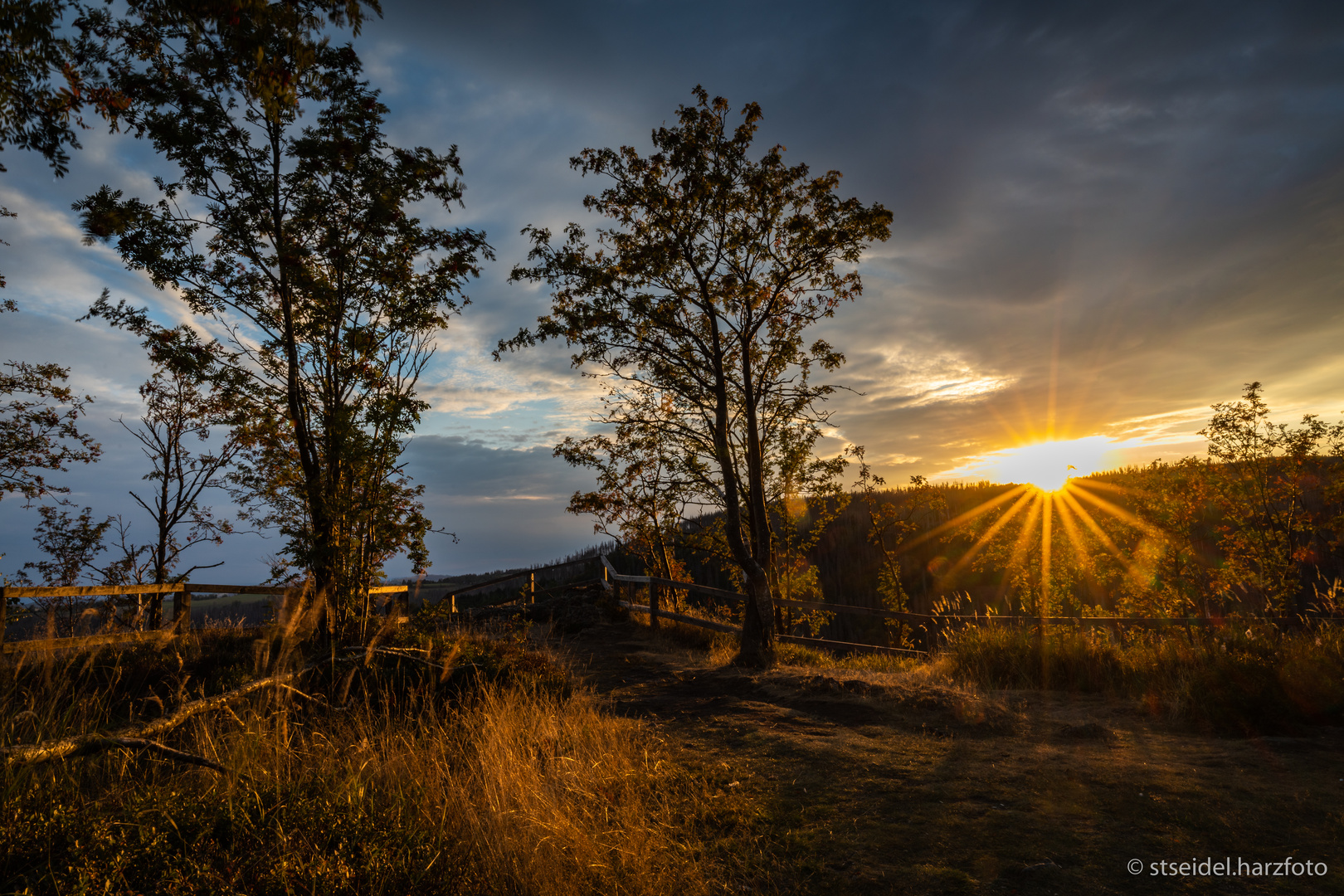 Sonnenuntergang an den Hahnenkleeklippen