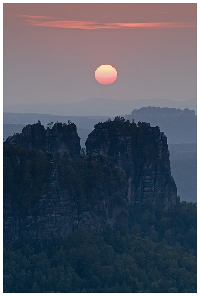 Sonnenuntergang an den Schrammsteinen