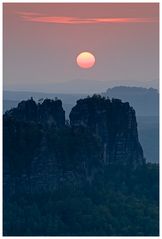 Sonnenuntergang an den Schrammsteinen