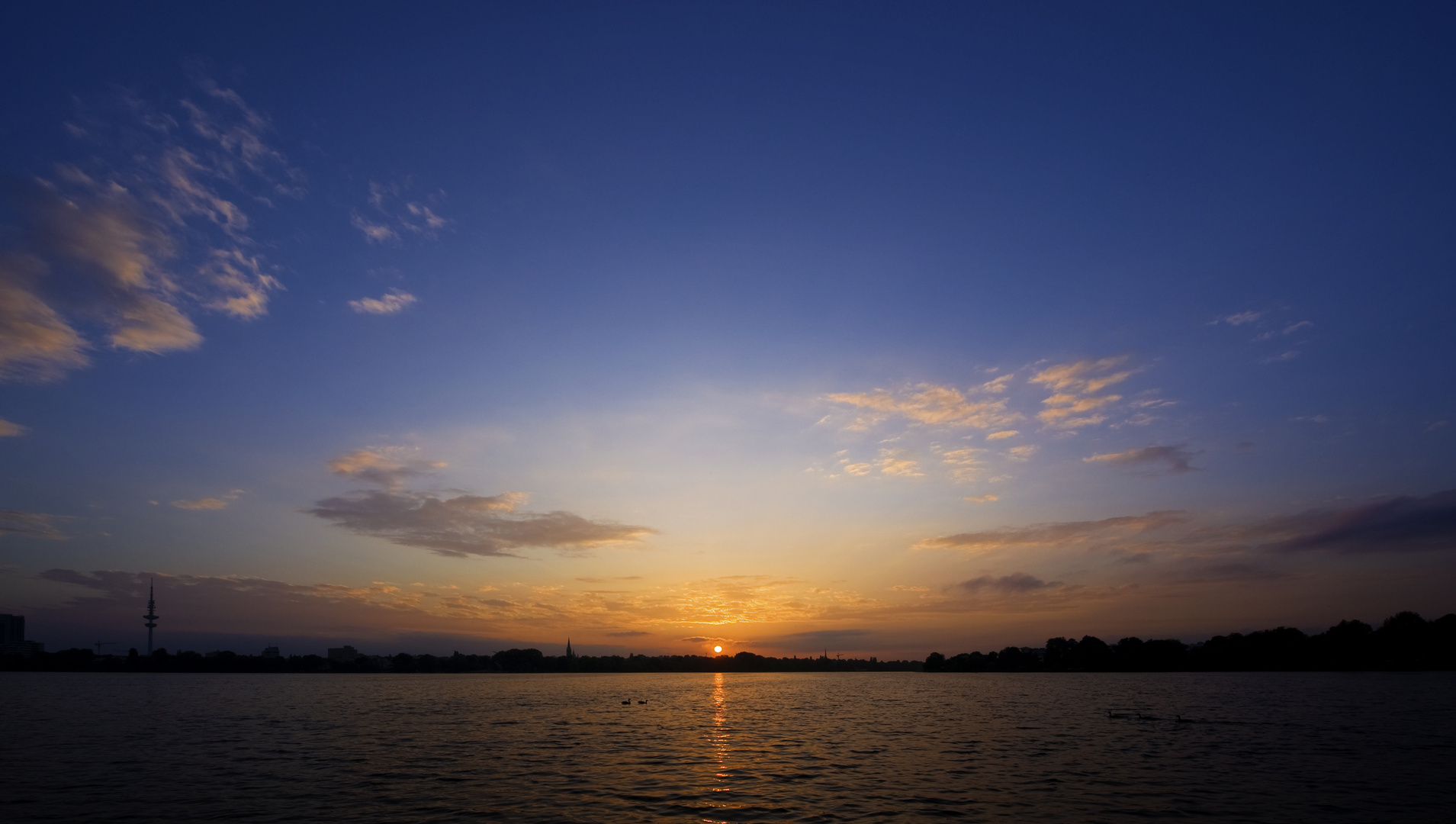 Sonnenuntergang an der Alster