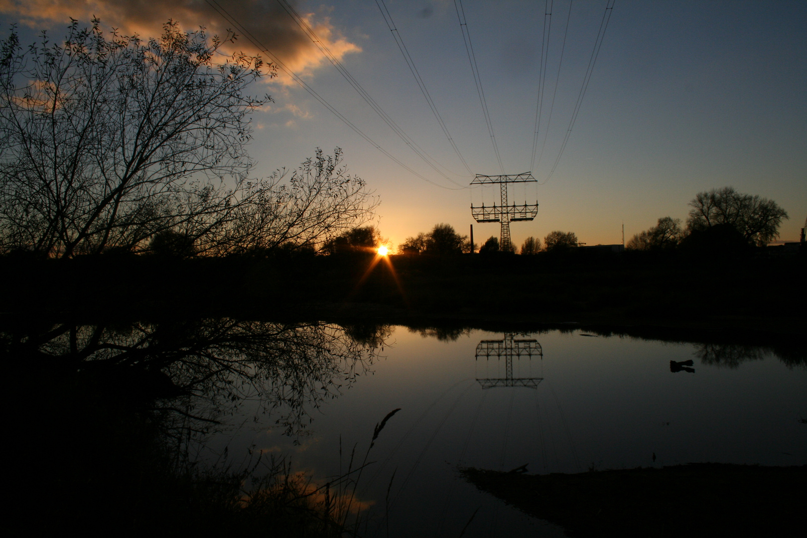 Sonnenuntergang an der Alten Elbe