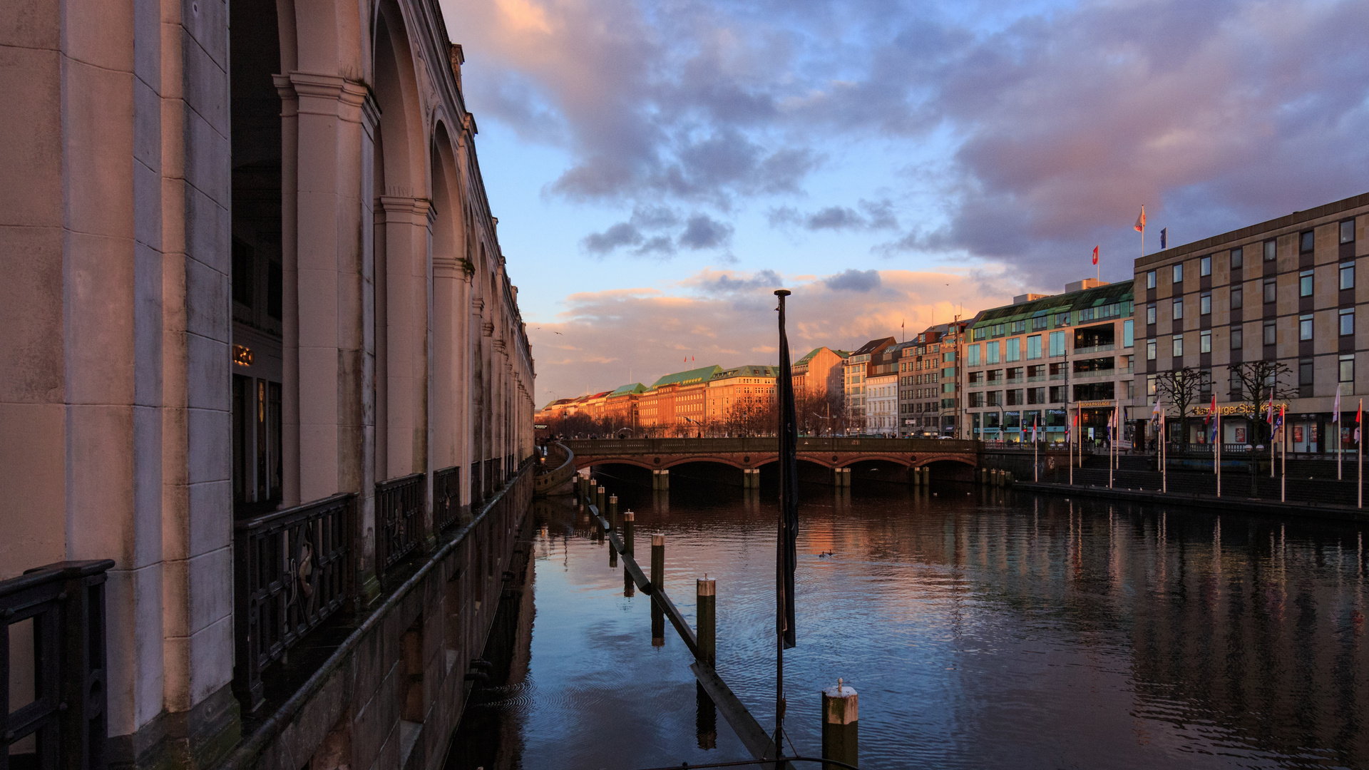 Sonnenuntergang an der Arcaden