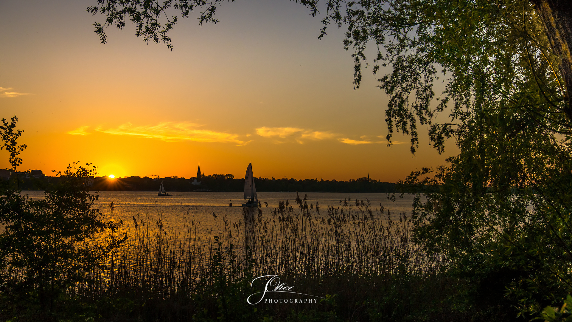 Sonnenuntergang an der Außenalster im Mai 2018