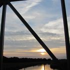 Sonnenuntergang an der Bramaubrücke