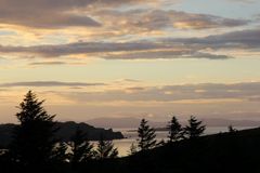 Sonnenuntergang an der Bucht von Staffin...