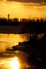 Sonnenuntergang an der Elbe 2