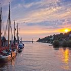 Sonnenuntergang an der Elbe