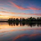 Sonnenuntergang an der Elbe