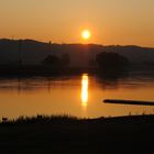 Sonnenuntergang an der Elbe