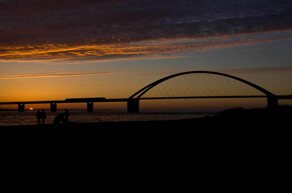  Sonnenuntergang an der Fehmarnsundbrücke