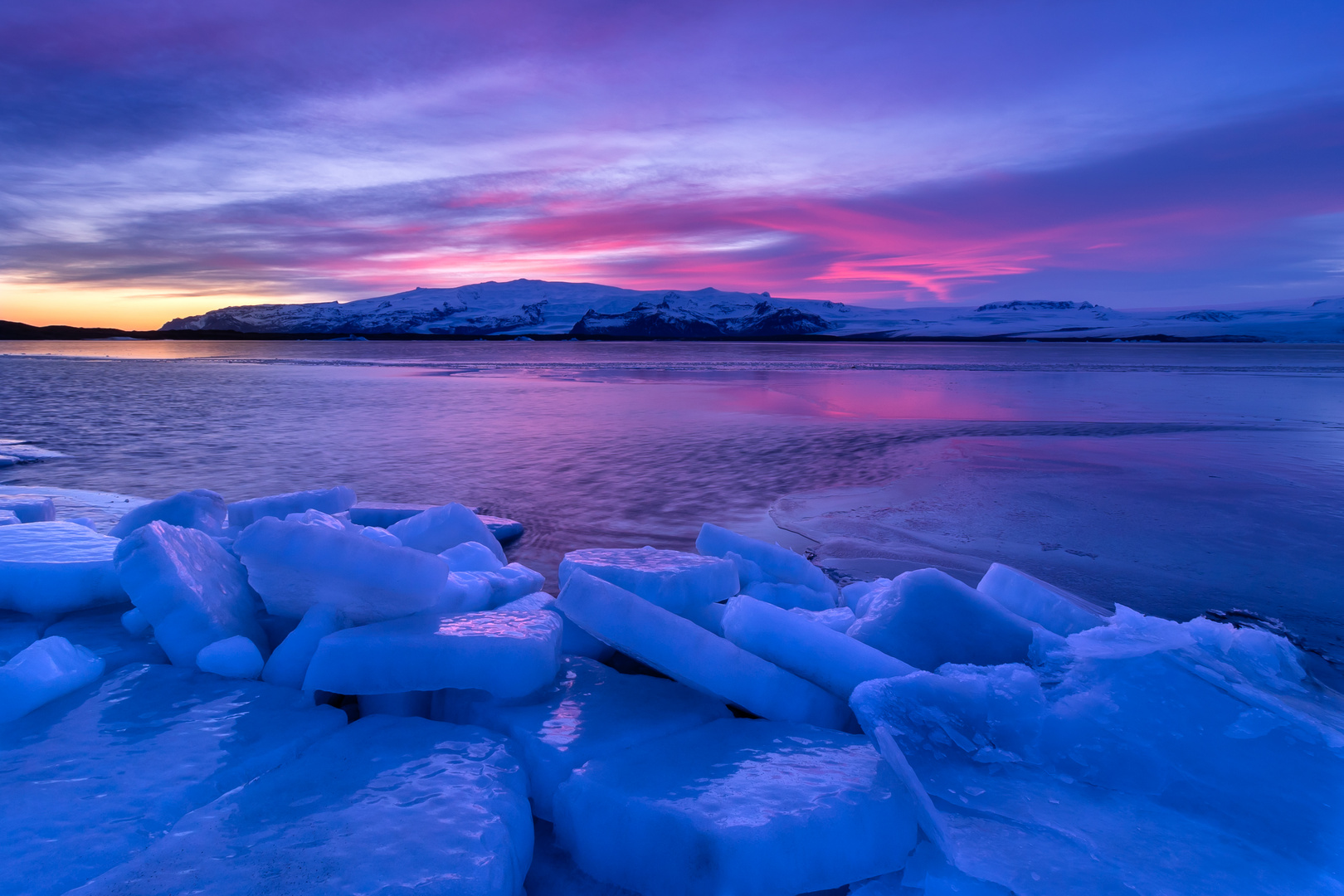 Sonnenuntergang an der Gletscher-Lagune