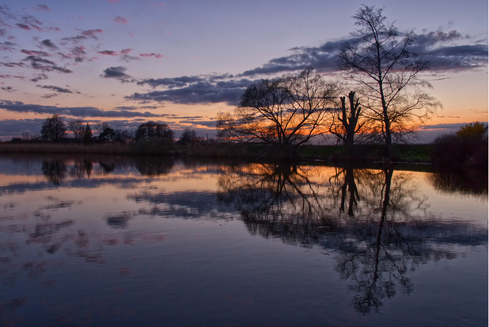 Sonnenuntergang an der großen Wümme