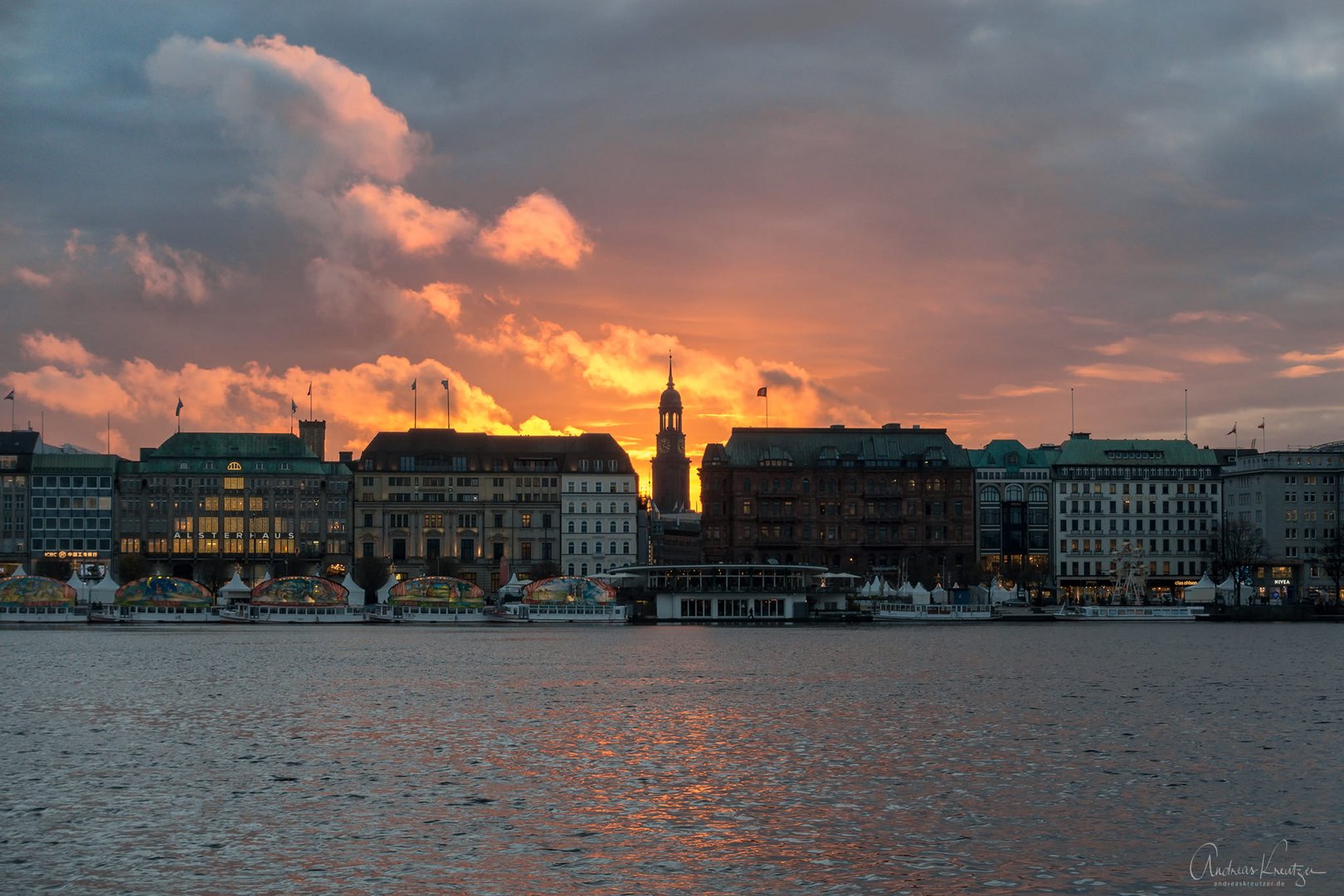 Sonnenuntergang an der Hamburger Binnenalster