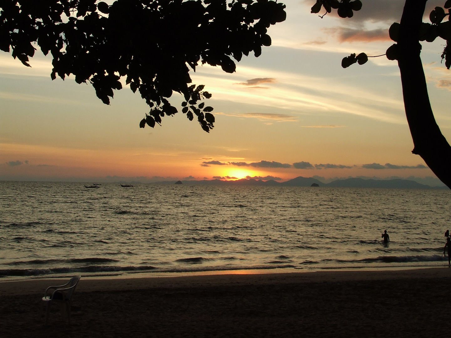 Sonnenuntergang an der Karon Beach/Phuket