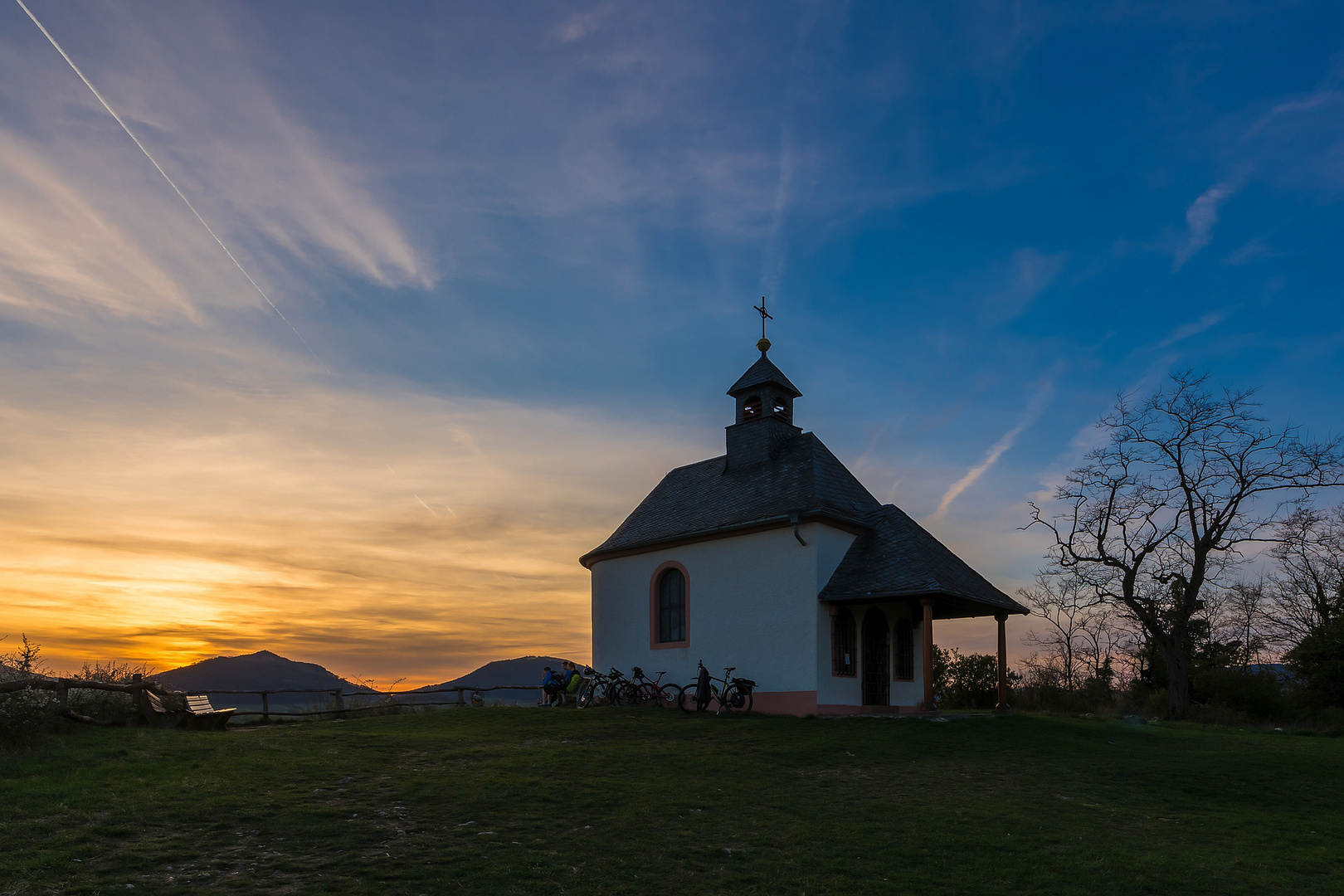 Sonnenuntergang an der Kleinen Kalmit