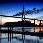 Sonnenuntergang an der Köhlbrandbrücke in Hamburg .....