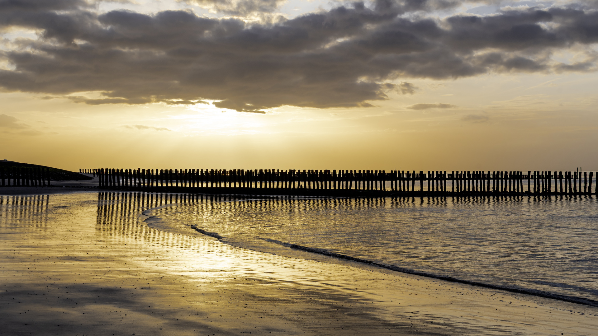 Sonnenuntergang an der Küste