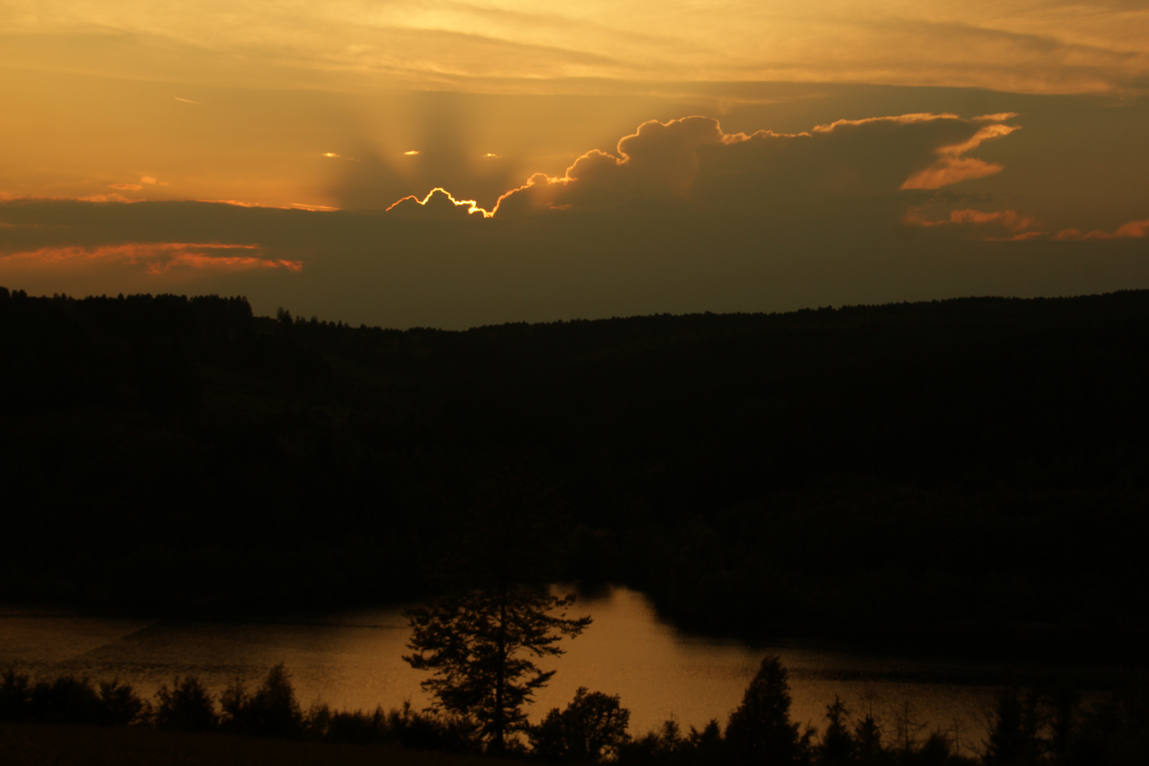 Sonnenuntergang an der Listertalsperre