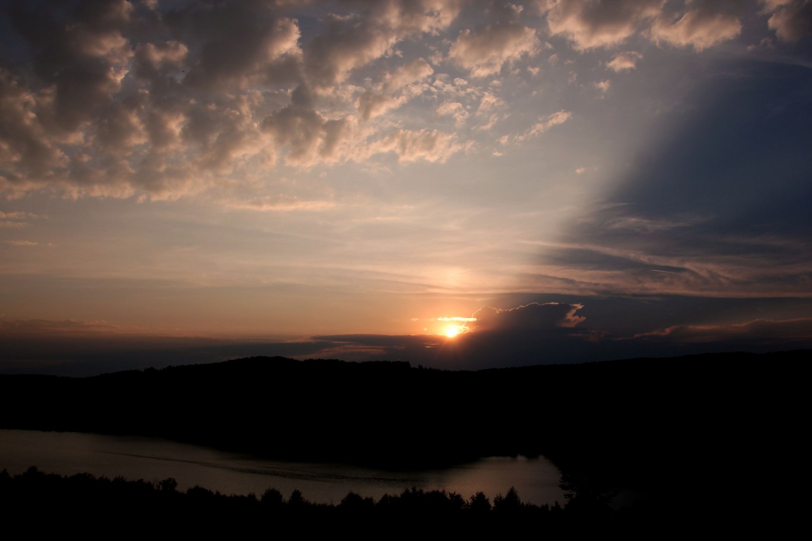 Sonnenuntergang an der Listertalsperre II